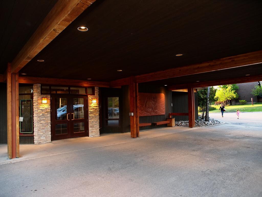 Wasagaming Elkhorn Resort, Spa, And Conference Centre מראה חיצוני תמונה