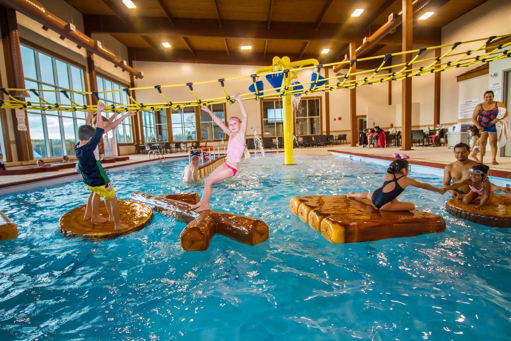 Wasagaming Elkhorn Resort, Spa, And Conference Centre מראה חיצוני תמונה