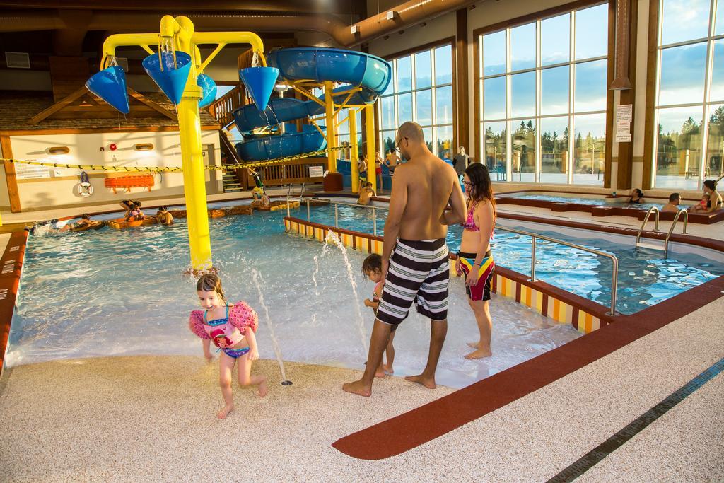 Wasagaming Elkhorn Resort, Spa, And Conference Centre מראה חיצוני תמונה