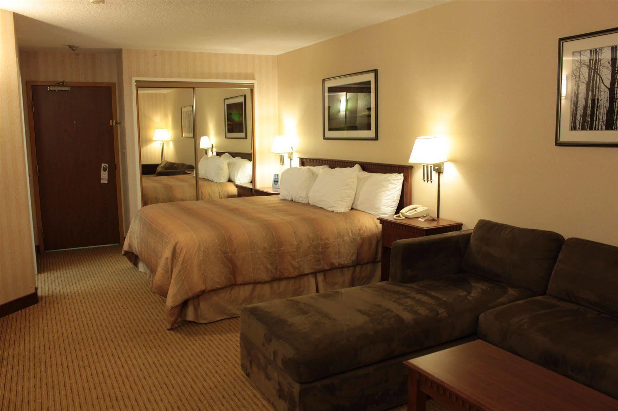 Wasagaming Elkhorn Resort, Spa, And Conference Centre מראה חיצוני תמונה