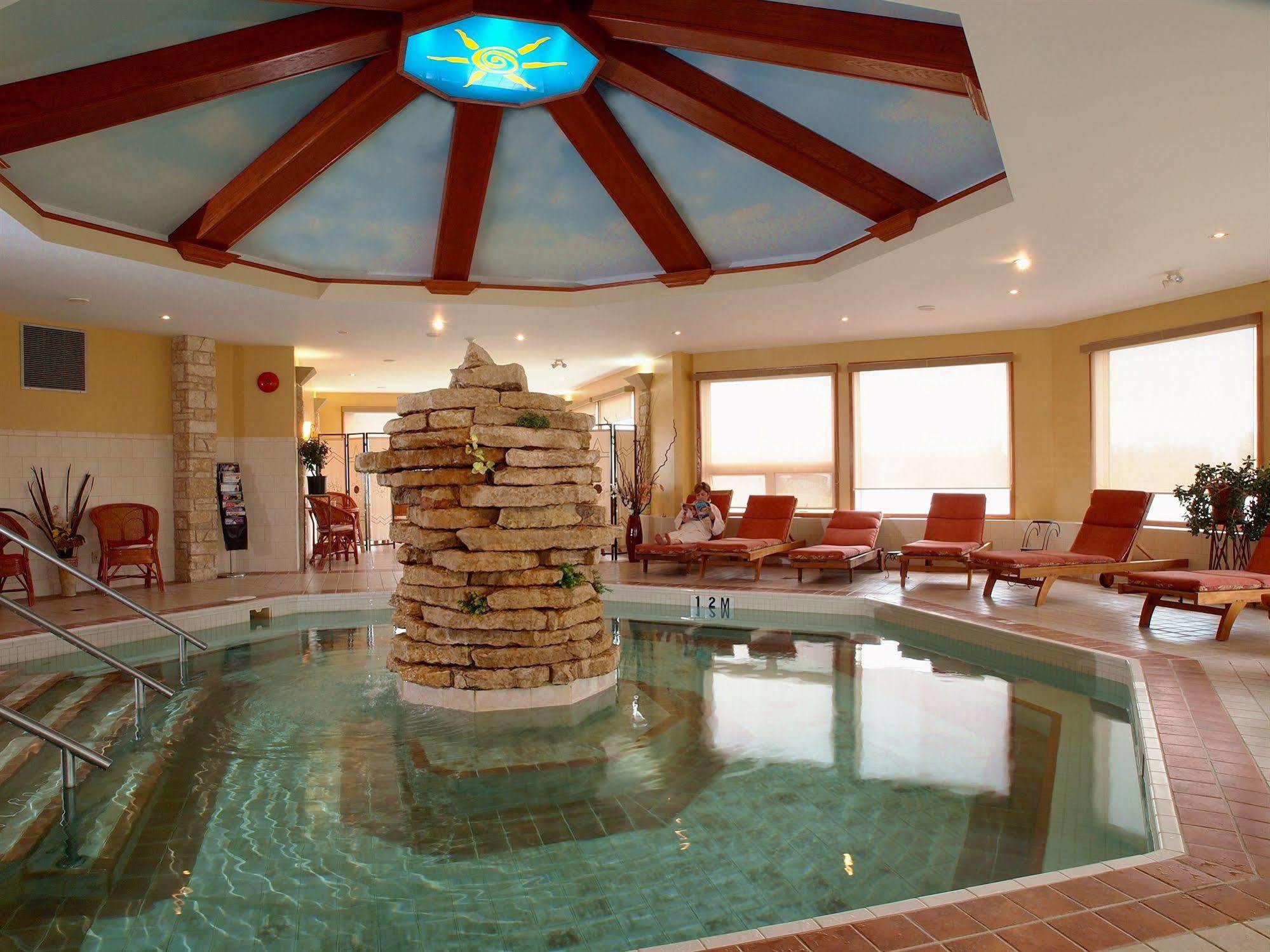 Wasagaming Elkhorn Resort, Spa, And Conference Centre מראה חיצוני תמונה